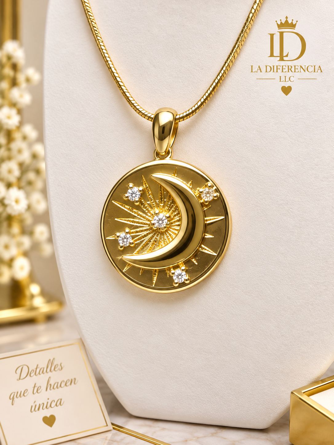 Cadena con Dije Luna y Estrellas – Oro Laminado XP 14K | 18”
