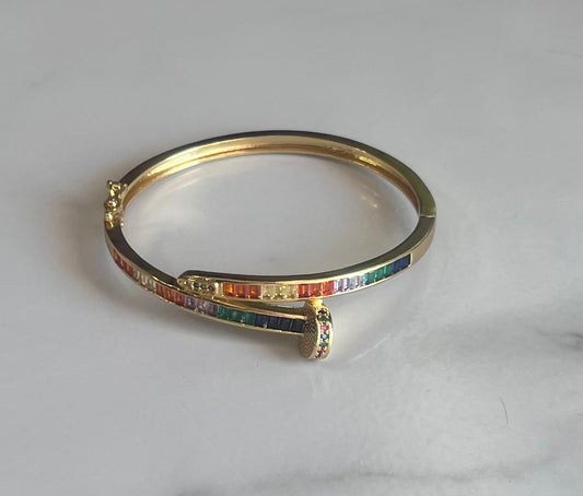 Pulsera Tipo Clavo Multicolor – Oro Laminado XP 14K