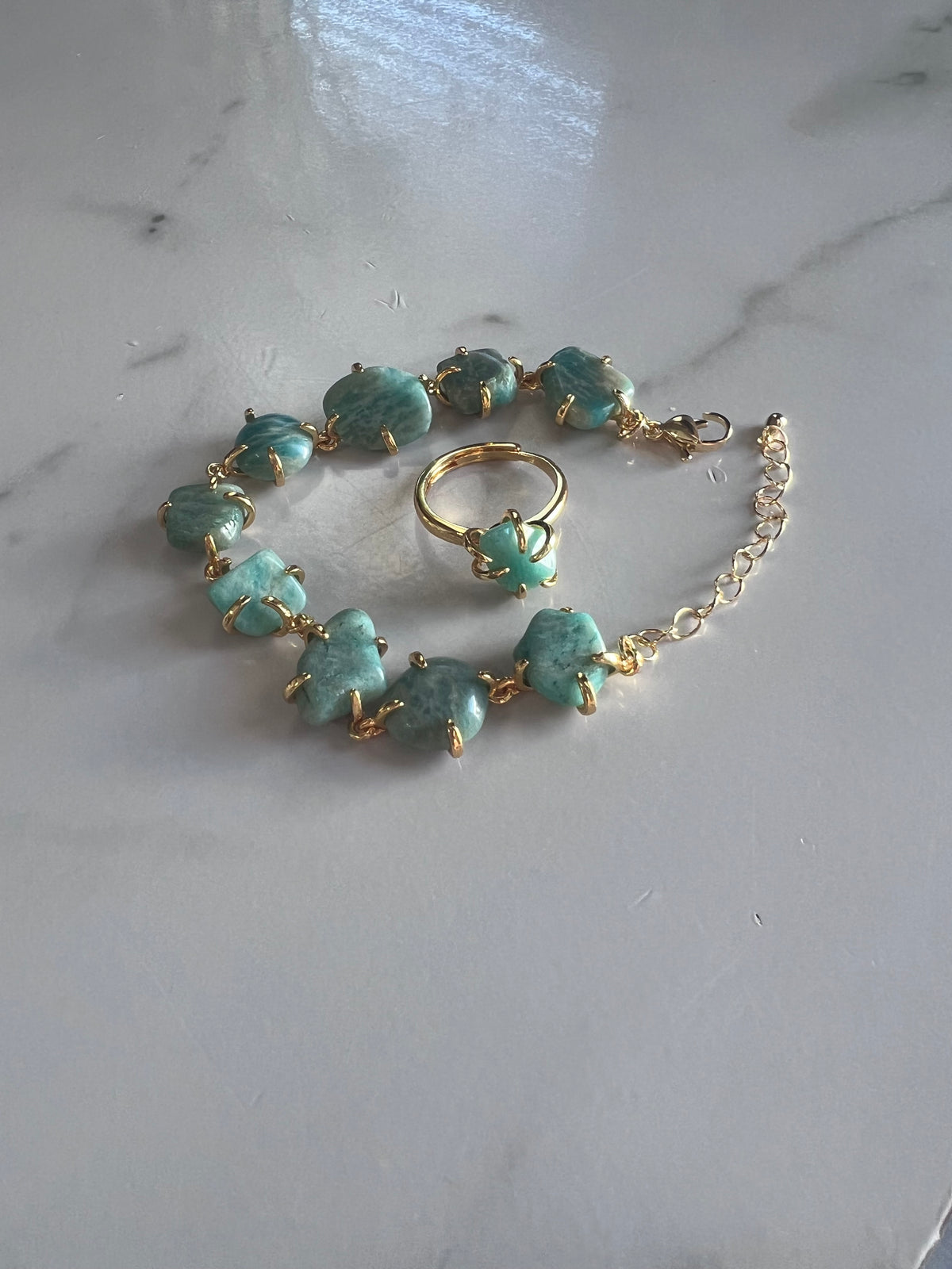 Set Pulsera + Anillo con Piedra Natural – Oro Laminado XP 14K