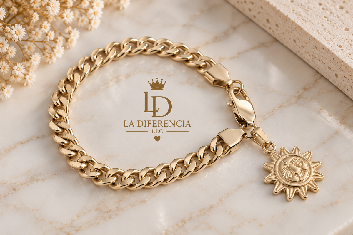 Pulsera Cubana Dorada con Dije de Sol – Acero Inoxidable