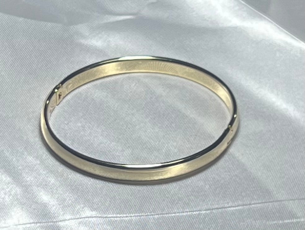 Pulsera Esclava Lisa Oro Laminado XP 14K | Elegancia Clásica